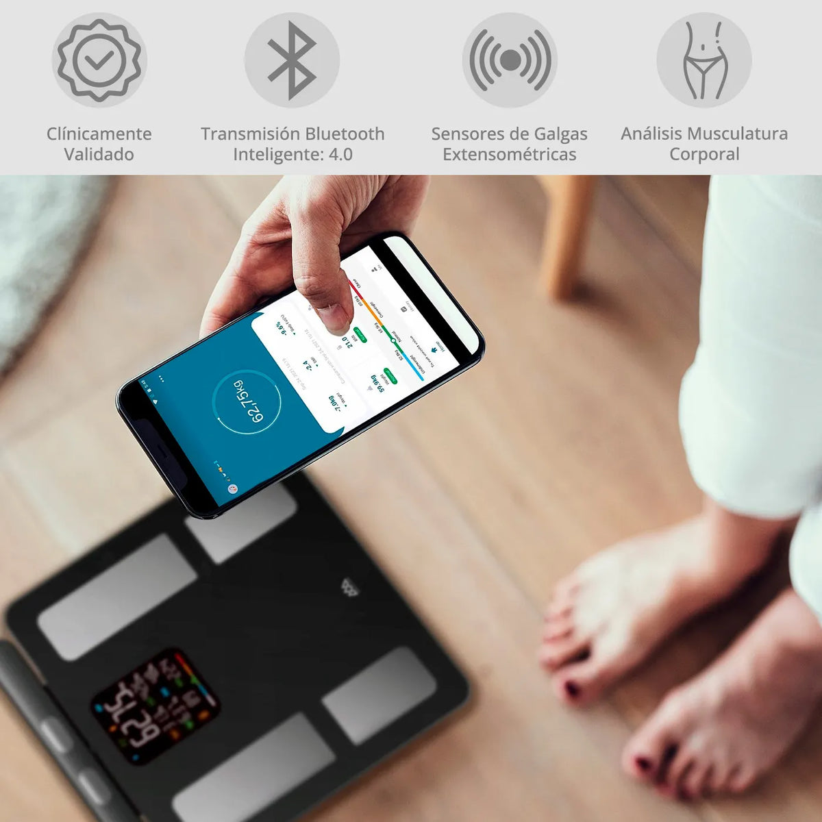 Balanza inteligente Senssun con aplicación móvil para seguimiento de composición corporal.
